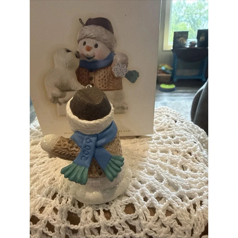 Hallmark Keepsake Snow Buddies 2009 12th in the Series Seal Snow Ornament